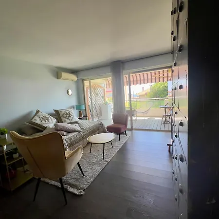 Апартаменти Bijoux *